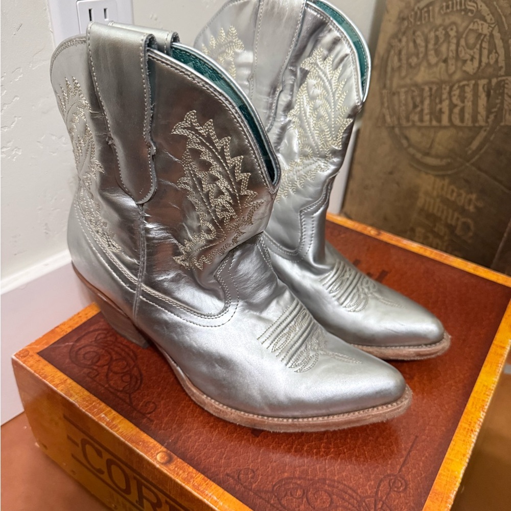 Corral Silver Embroidered Heeled Boots - image 1